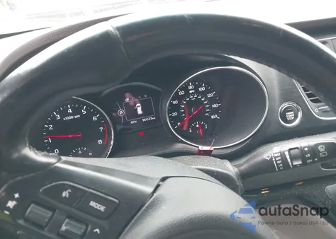 2017 Kia Sedona Lx z USA, uszkodzony, nr VIN KNDMB5C1XH6329357